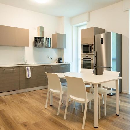 Apartmán 15Min Metro Duomo - Rho Fiera - Skyscraper Kitchen Milán Exteriér fotografie